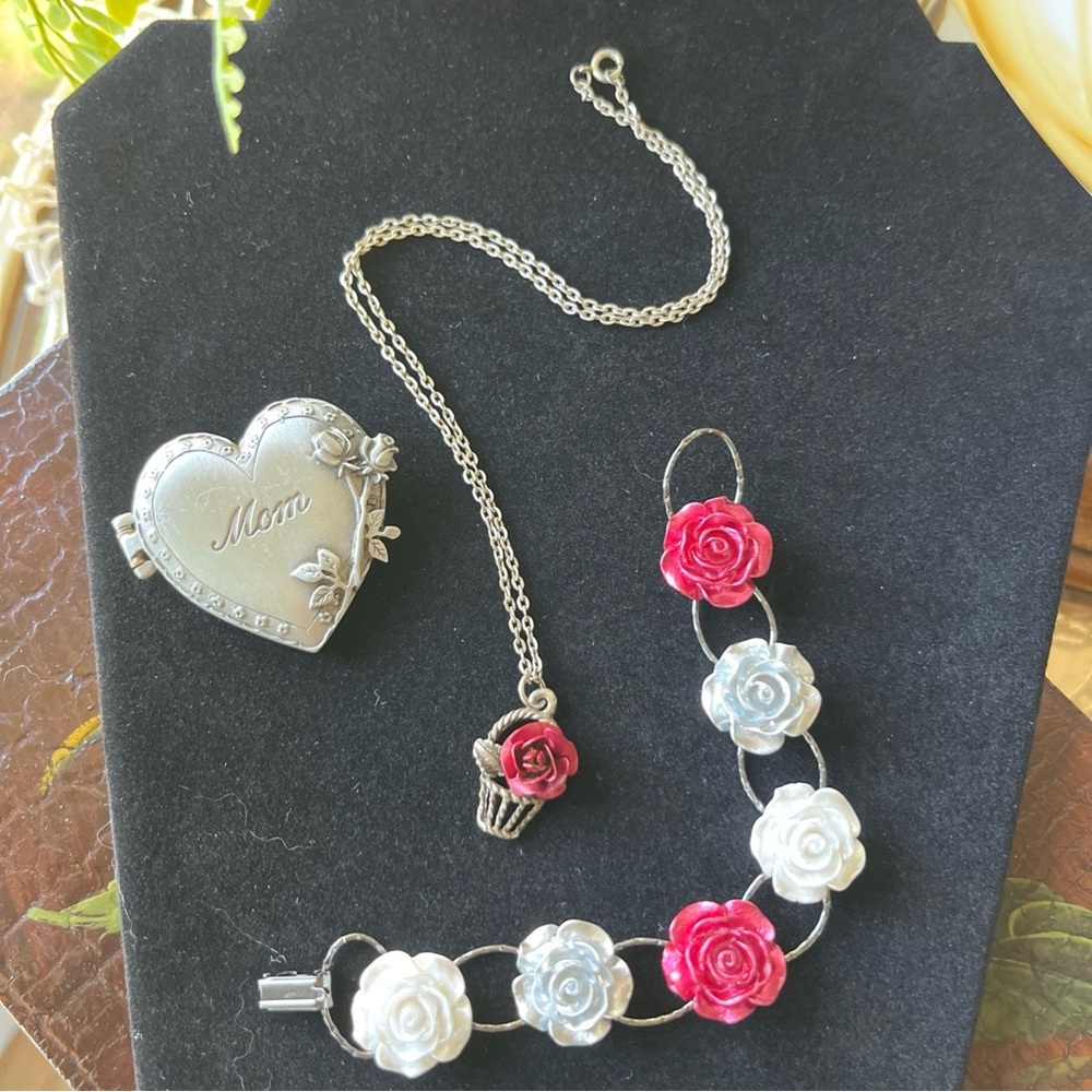 Rose themed Jewelry Lot- Red Roses, Silver-Necklace, Brooch, Bracelet- Gift Box